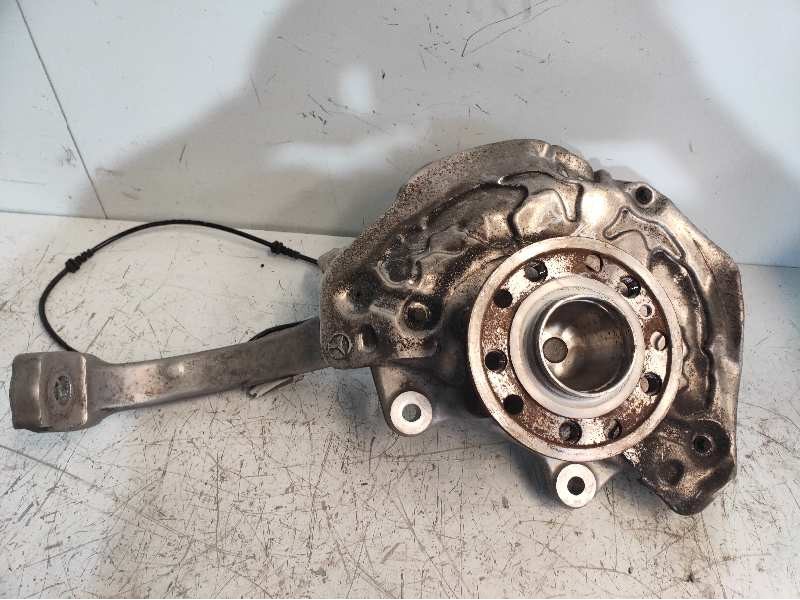 Recambio de mangueta delantera derecha para mercedes clase c (w205) lim. c 220 cdi bluetec (205.004) referencia OEM IAM 2052200 