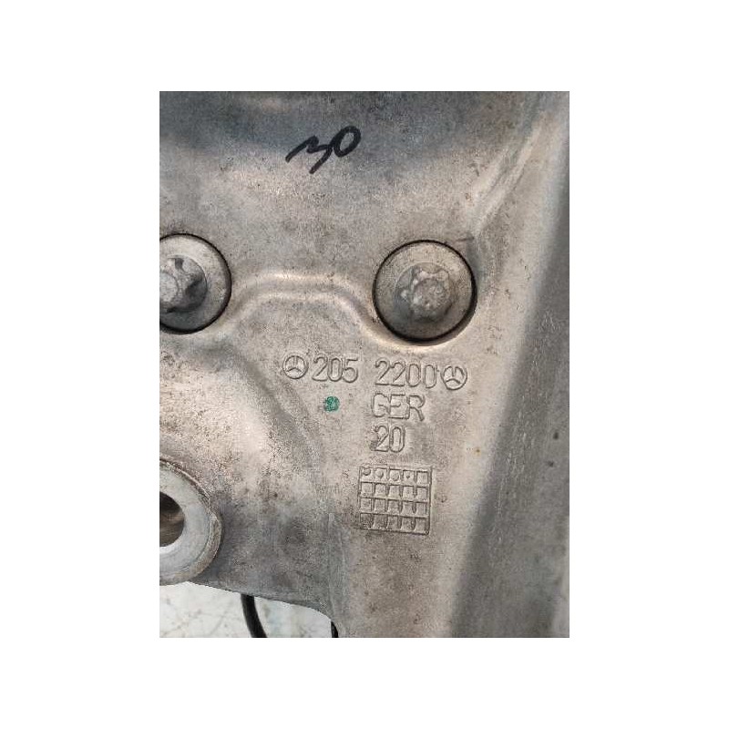 Recambio de mangueta delantera derecha para mercedes clase c (w205) lim. c 220 cdi bluetec (205.004) referencia OEM IAM 2052200 