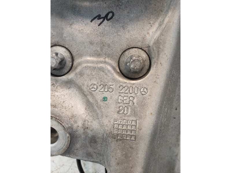 Recambio de mangueta delantera derecha para mercedes clase c (w205) lim. c 220 cdi bluetec (205.004) referencia OEM IAM 2052200 