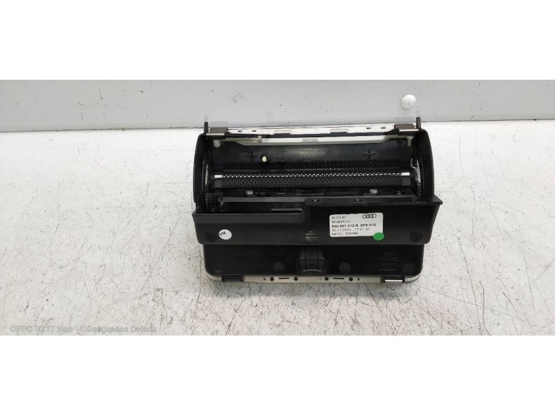 Recambio de pantalla multifuncion para audi a1 (8x) attraction referencia OEM IAM 8X0857273B  