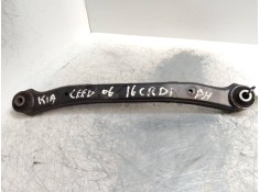 Recambio de tirante trasero derecho para kia cee´d 1.6 crdi cat referencia OEM IAM   