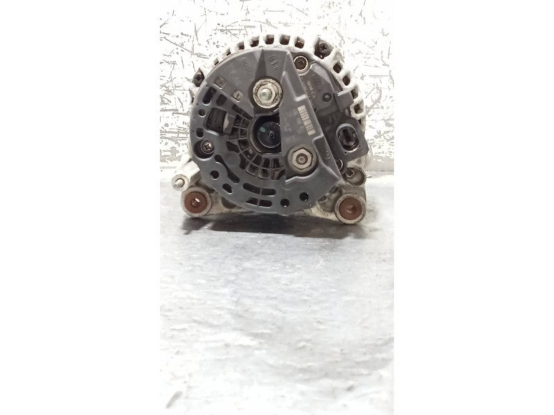 Recambio de alternador para audi a1 (8x) attraction referencia OEM IAM 03L903023  