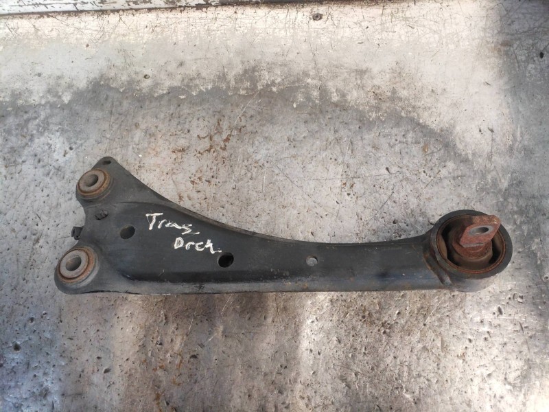 Recambio de brazo suspension superior trasero derecho para lexus ct 200h referencia OEM IAM   