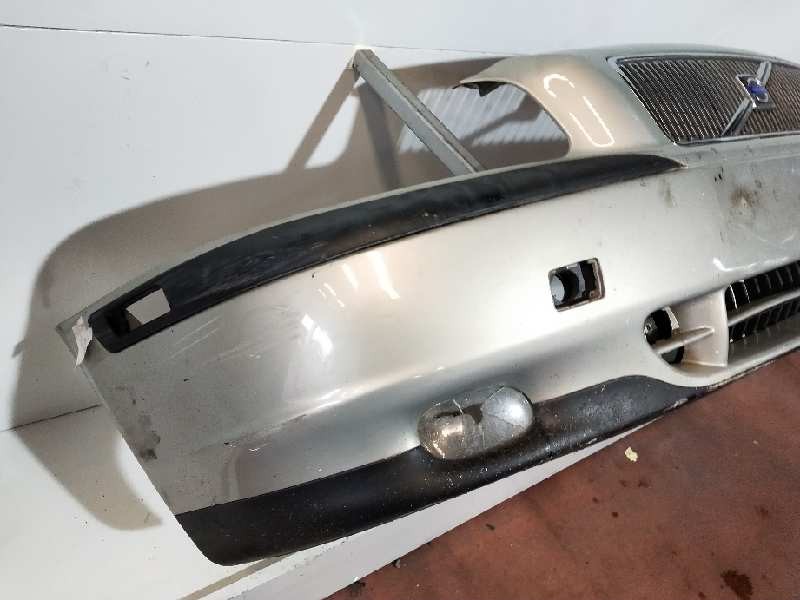 Recambio de paragolpes delantero para volvo s80 berlina 2.5 d referencia OEM IAM   