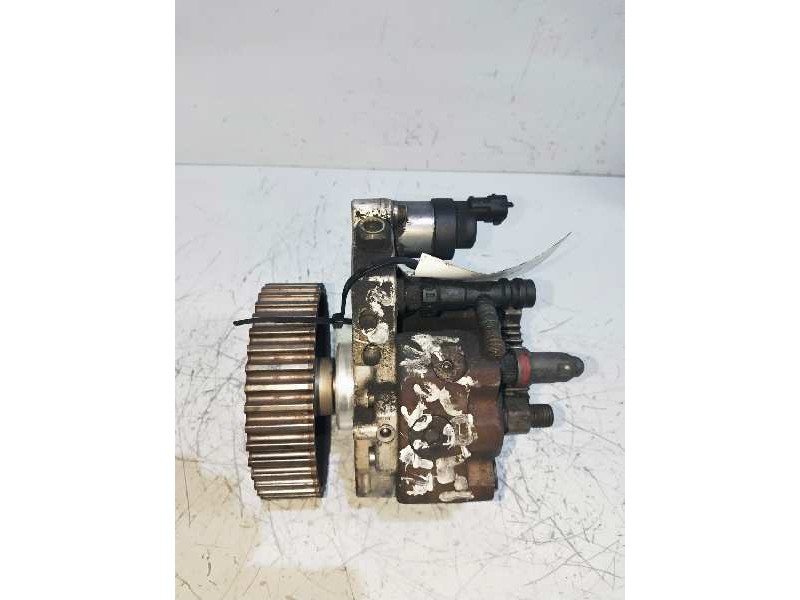 Recambio de bomba inyeccion para renault laguna ii (bg0) 1.9 dci diesel cat referencia OEM IAM 0445010075 BOSCH 