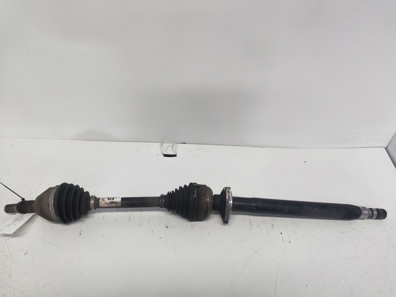 Recambio de transmision delantera derecha para opel insignia berlina cosmo referencia OEM IAM 13219092 AJ 