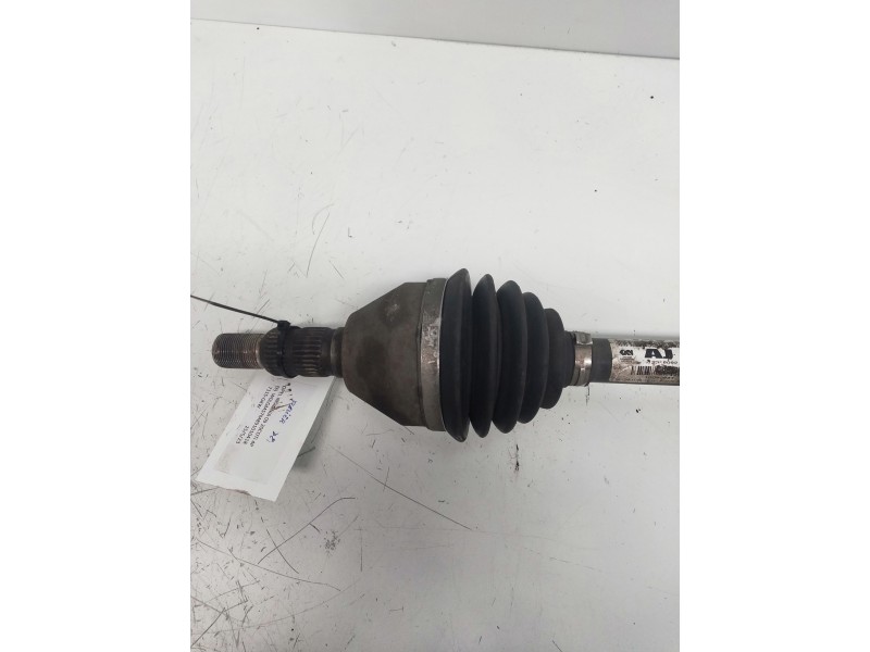 Recambio de transmision delantera derecha para opel insignia berlina cosmo referencia OEM IAM 13219092 AJ 