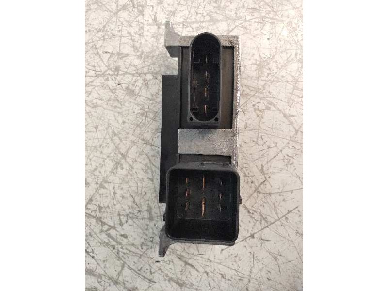 Recambio de caja precalentamiento para nissan juke (f15) 1.5 turbodiesel cat referencia OEM IAM 8200558438A  