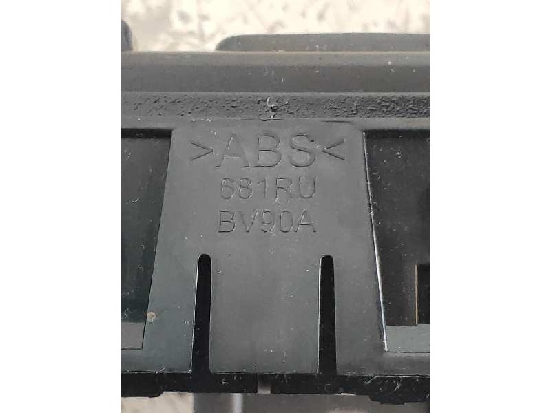 Recambio de mando retrovisor para nissan juke (f15) 1.5 turbodiesel cat referencia OEM IAM 681RUBV90A  