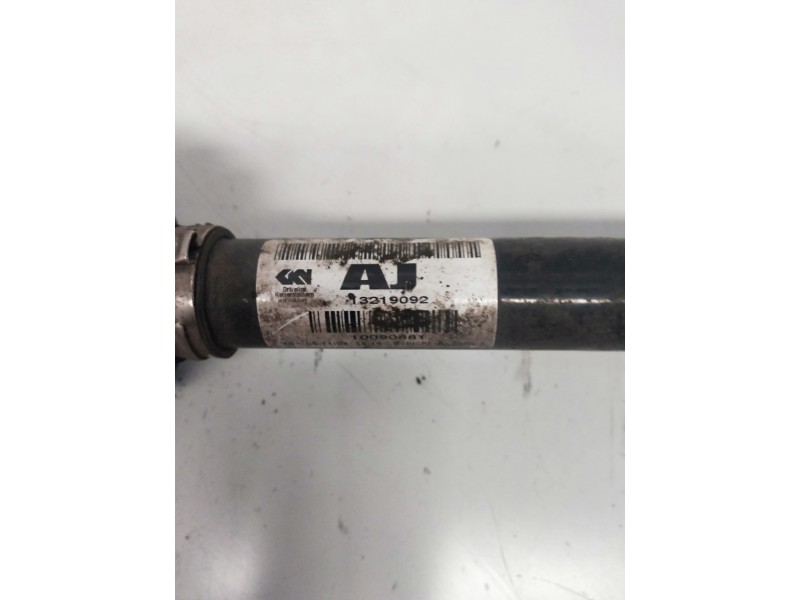 Recambio de transmision delantera derecha para opel insignia berlina cosmo referencia OEM IAM 13219092 AJ 