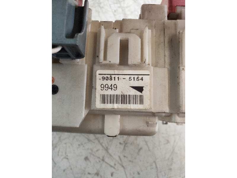 Recambio de caja reles / fusibles para toyota urban cruiser active referencia OEM IAM 908115154 9949 8273052G90 9K28 1624
