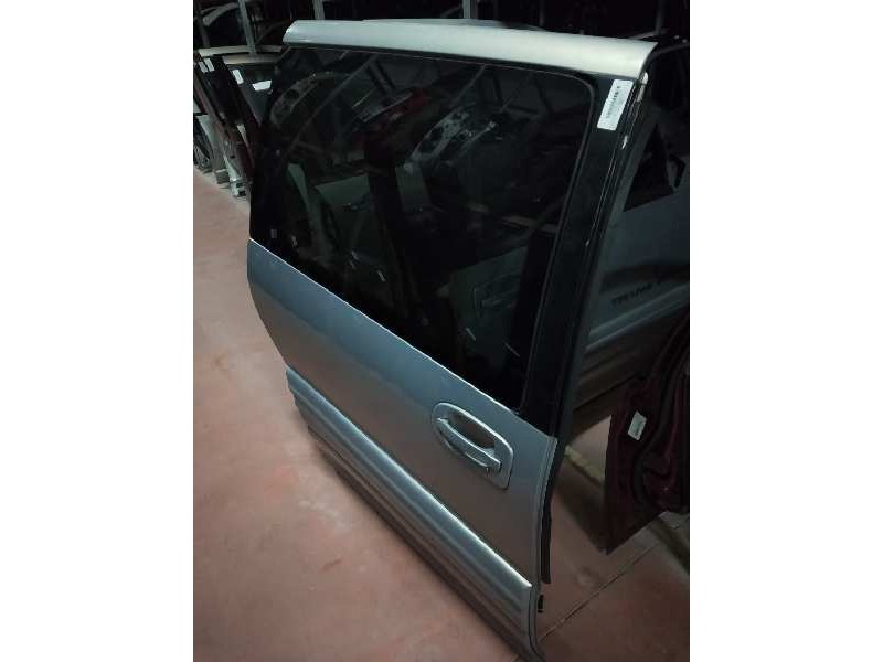 Recambio de puerta lateral corredera derecha para chevrolet trans sport básico referencia OEM IAM   