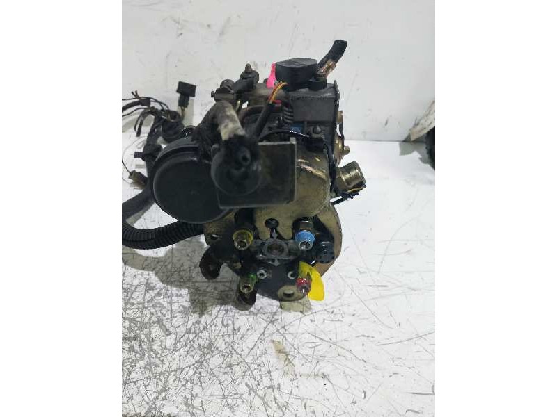 Recambio de bomba inyeccion para volkswagen polo berlina (6n1) 1.9 diesel referencia OEM IAM R8444B952B 028130109B LUCAS