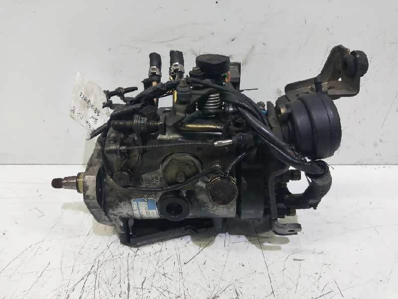 Recambio de bomba inyeccion para volkswagen polo berlina (6n1) 1.9 diesel referencia OEM IAM R8444B952B 028130109B LUCAS