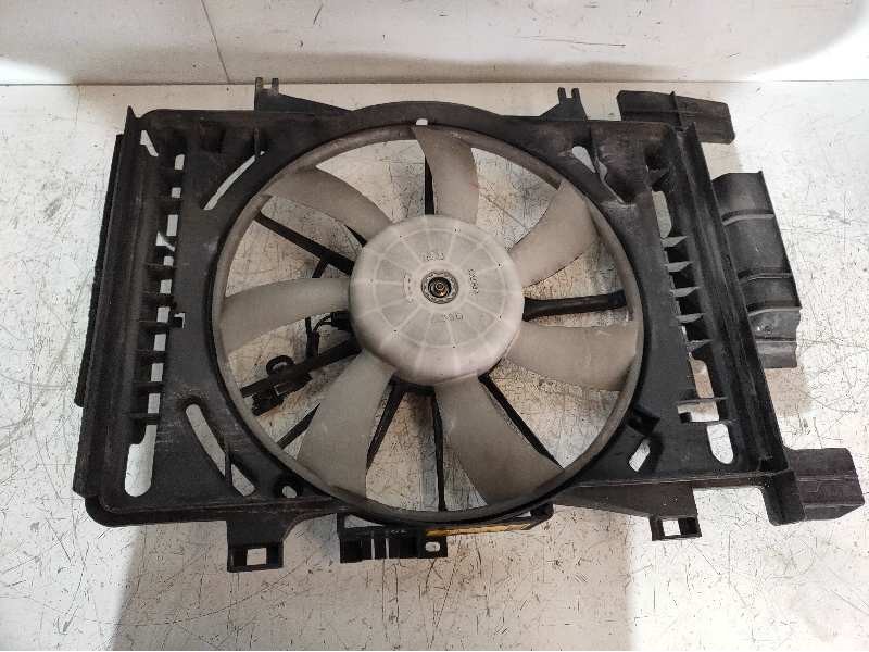 Recambio de electroventilador para toyota urban cruiser active referencia OEM IAM 4227504264  