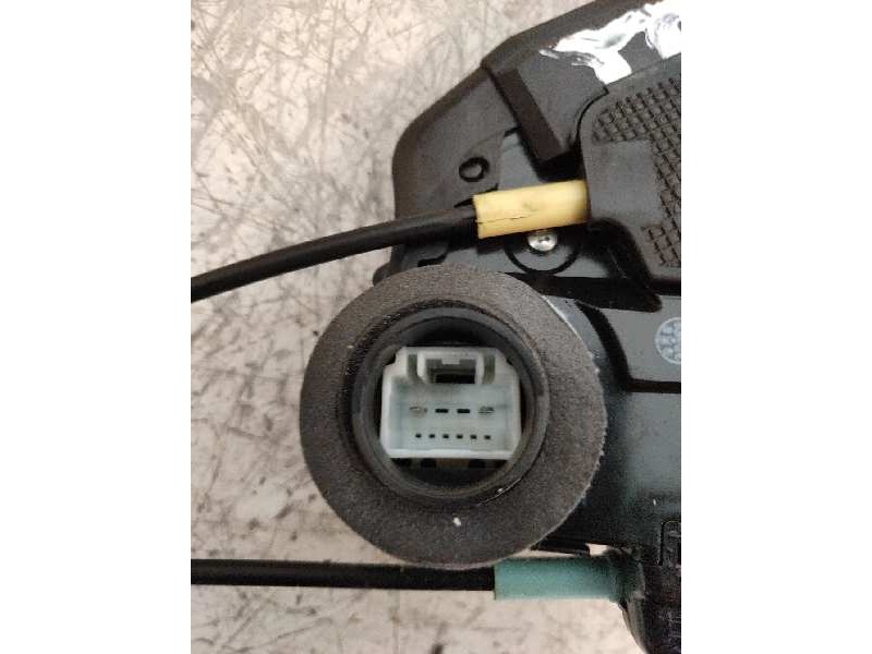 Recambio de motor cierre centralizado trasero derecho para toyota urban cruiser active referencia OEM IAM 0011315  