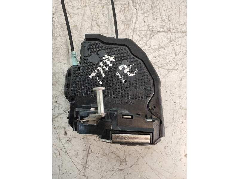 Recambio de motor cierre centralizado trasero izquierdo para toyota urban cruiser active referencia OEM IAM 0011320  