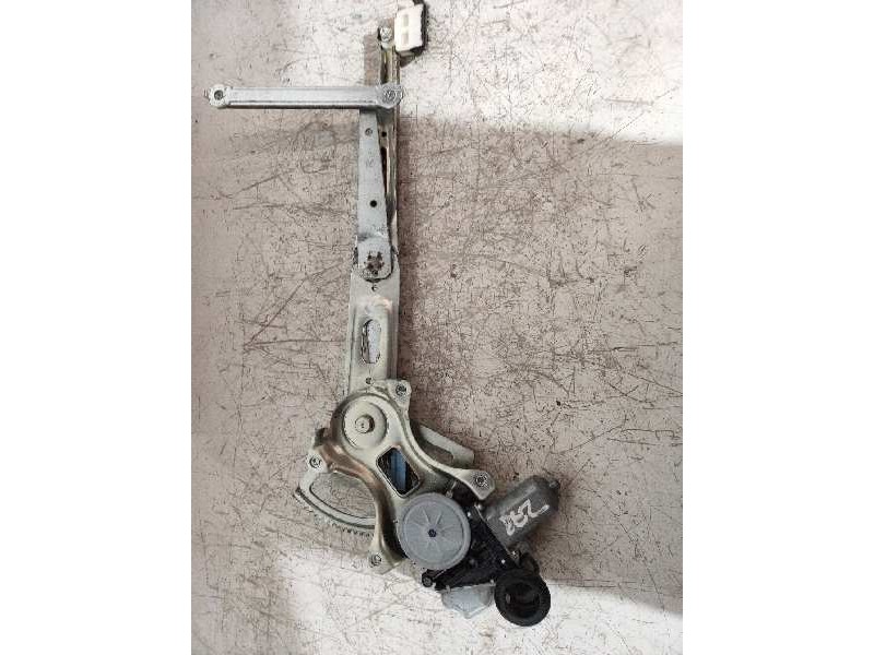 Recambio de elevalunas delantero izquierdo para toyota urban cruiser active referencia OEM IAM 8522030340 0620201240 