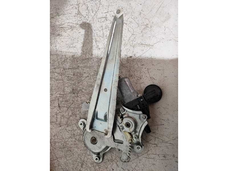 Recambio de elevalunas trasero izquierdo para toyota urban cruiser active referencia OEM IAM 8521035180 2621002330 