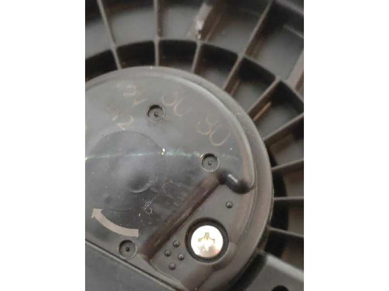 Recambio de motor calefaccion para toyota urban cruiser active referencia OEM IAM 3080  