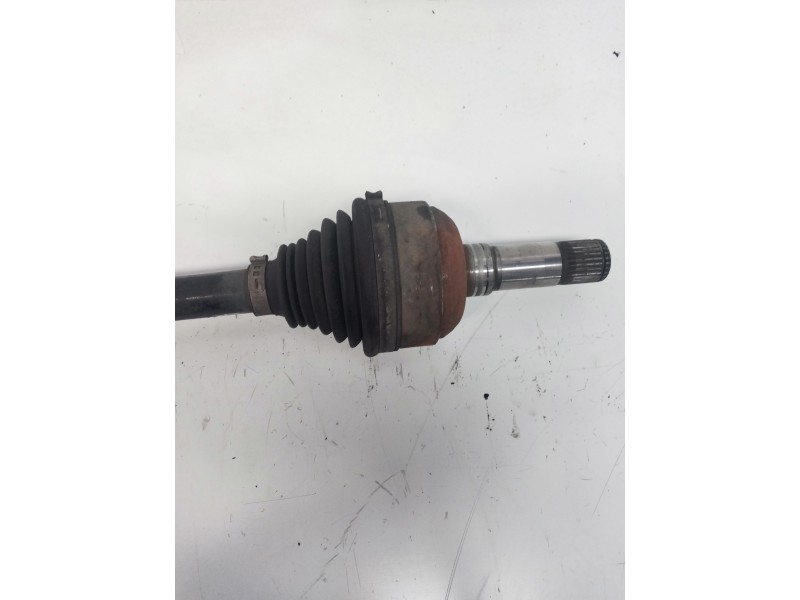 Recambio de transmision delantera izquierda para opel insignia berlina cosmo referencia OEM IAM 13219092 AJ 