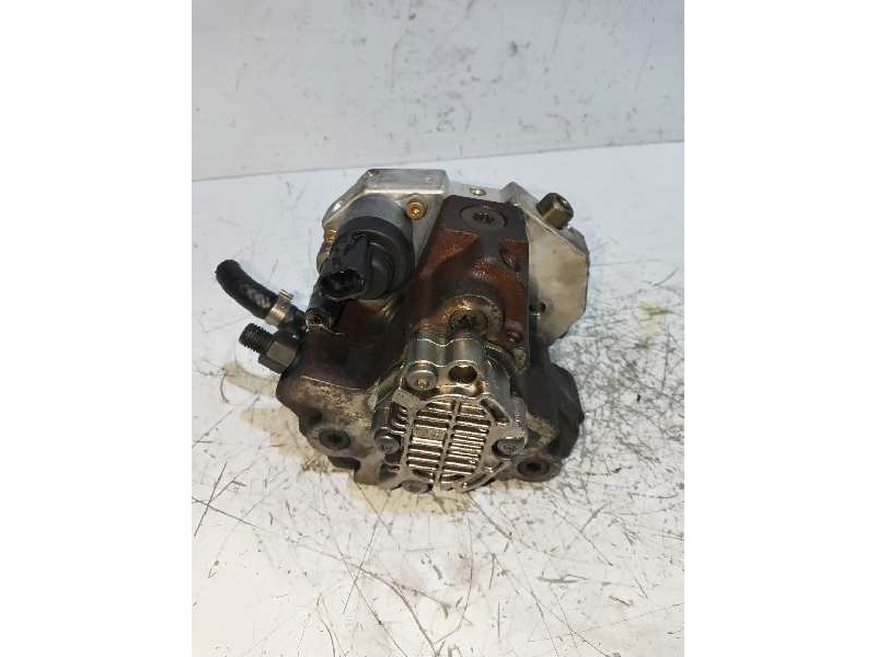 Recambio de bomba inyeccion para volvo v70 familiar d5 referencia OEM IAM 0445010043 BOSCH 