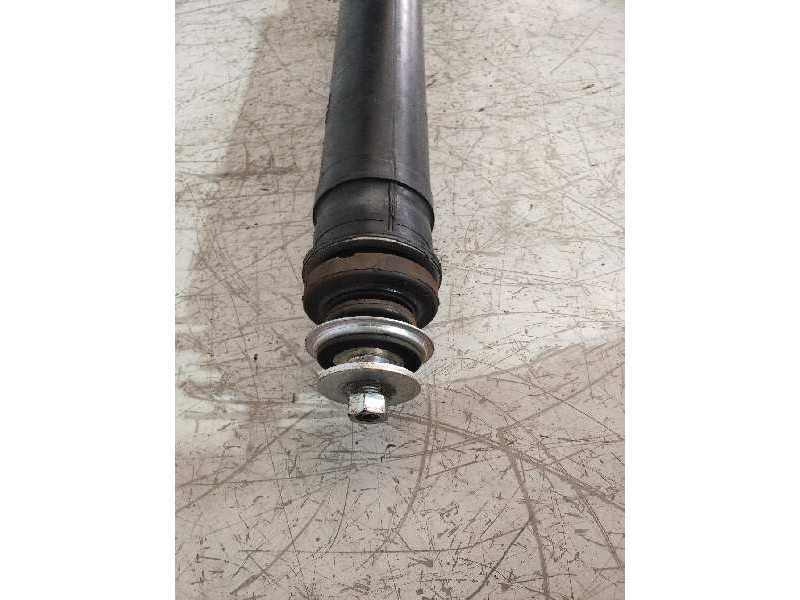 Recambio de amortiguador trasero para toyota urban cruiser active referencia OEM IAM 4853052F00  