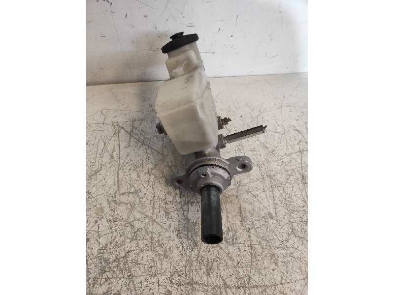 Recambio de bomba freno para toyota urban cruiser active referencia OEM IAM 9L1004  