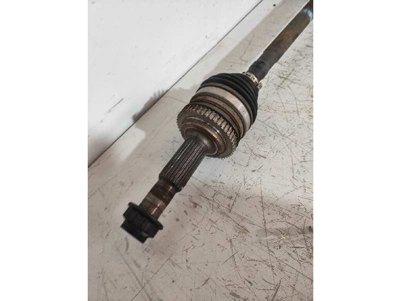 Recambio de transmision trasera derecha para toyota urban cruiser active referencia OEM IAM   