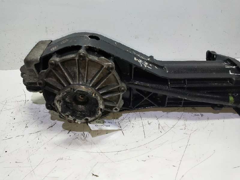 Recambio de diferencial trasero para audi a6 berlina (c4) 2.8 referencia OEM IAM   