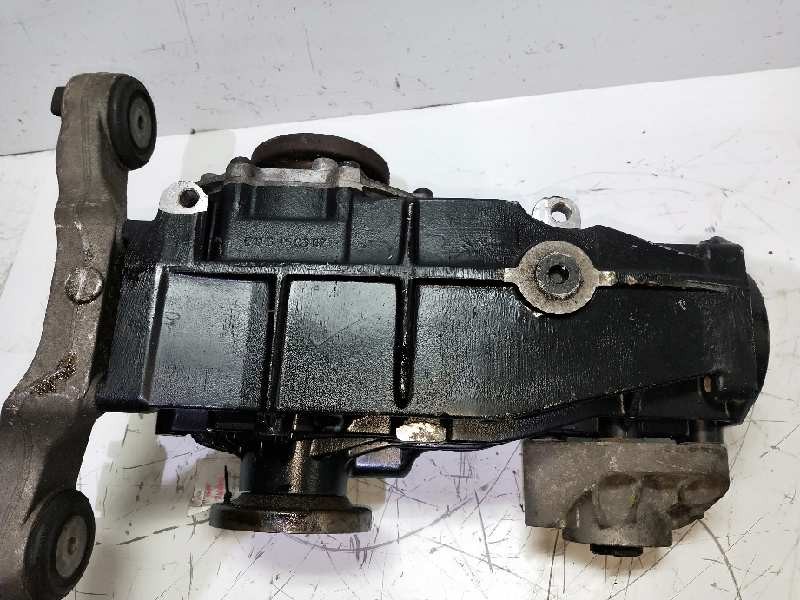 Recambio de diferencial trasero para audi a6 avant (4b5) 2.5 v6 24v tdi referencia OEM IAM 01R525053E EUS1050302 