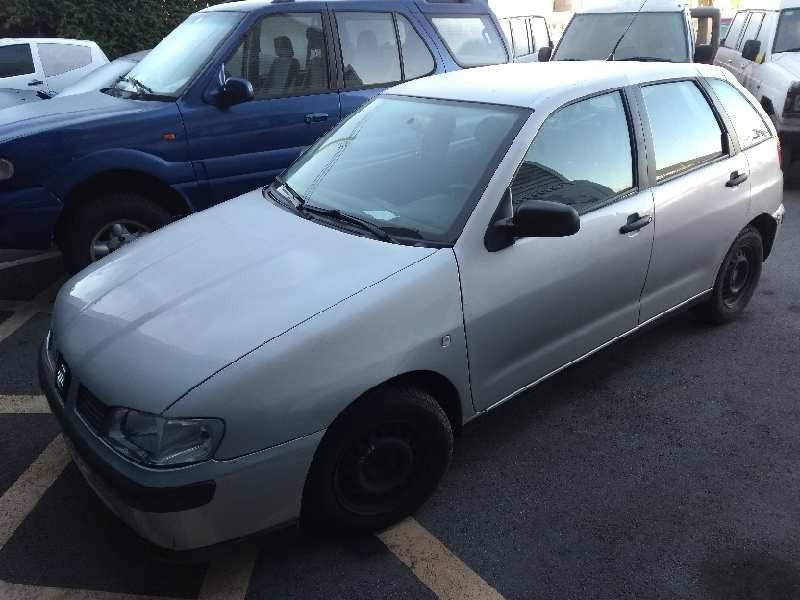 seat ibiza (6k1) del año 2000