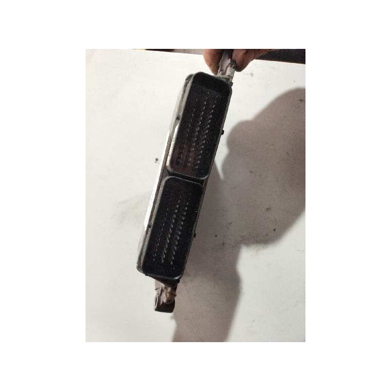 Recambio de centralita motor uce para chevrolet aveo 1.2 cat referencia OEM IAM 5WY5968A 96983177 L1 42R 1BYN