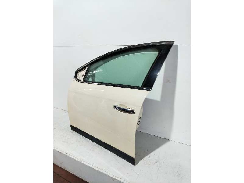 Recambio de puerta delantera izquierda para lancia delta (181) argento referencia OEM IAM   