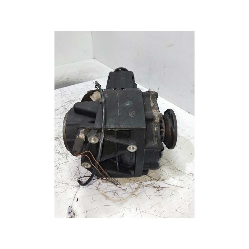 Recambio de diferencial trasero para audi 100 berlina (c4) 2.8 v6 cat (aah) referencia OEM IAM 017525053F AAT14103 