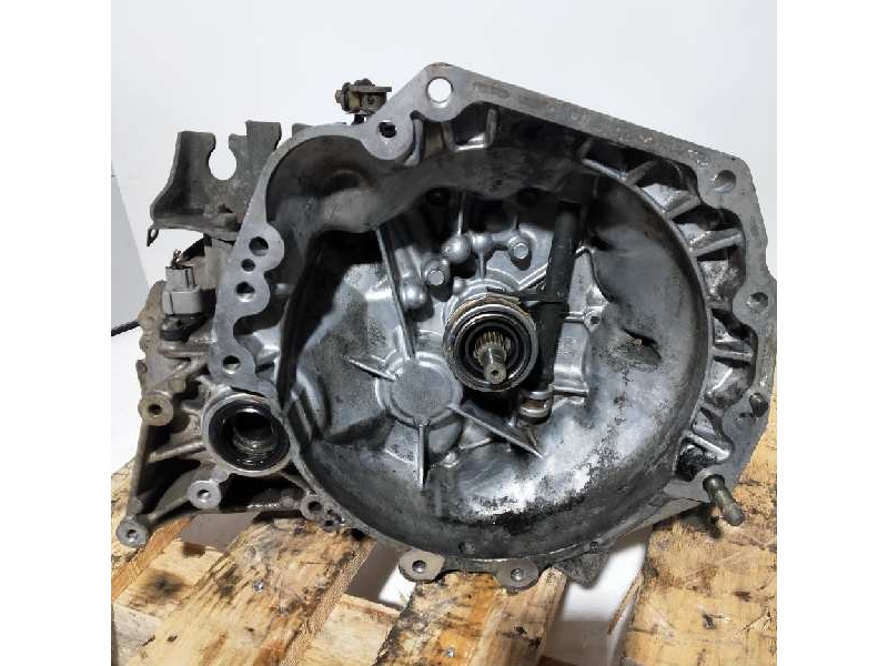 Recambio de caja cambios para suzuki liana rh (er) 1.6 referencia OEM IAM 1D23J046  