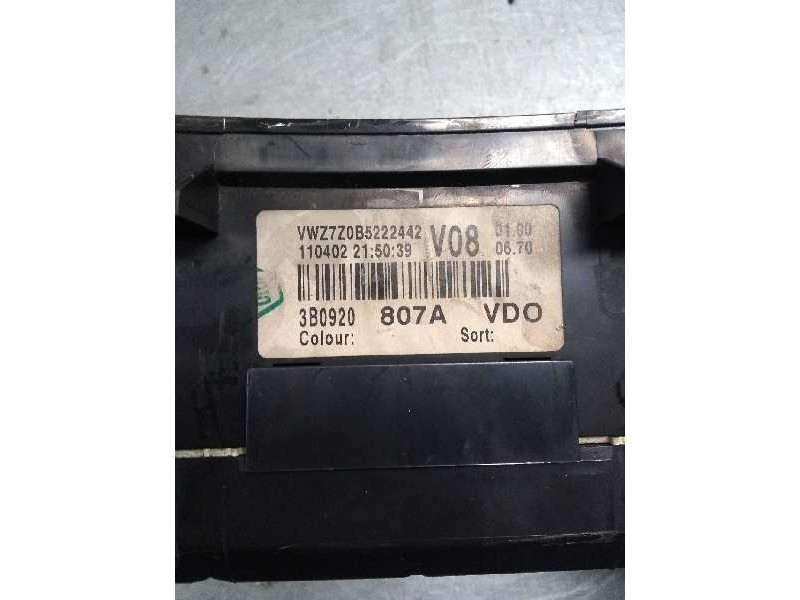 Recambio de cuadro instrumentos para volkswagen passat berlina (3b3) executive referencia OEM IAM 3B0920807A 110080197004 