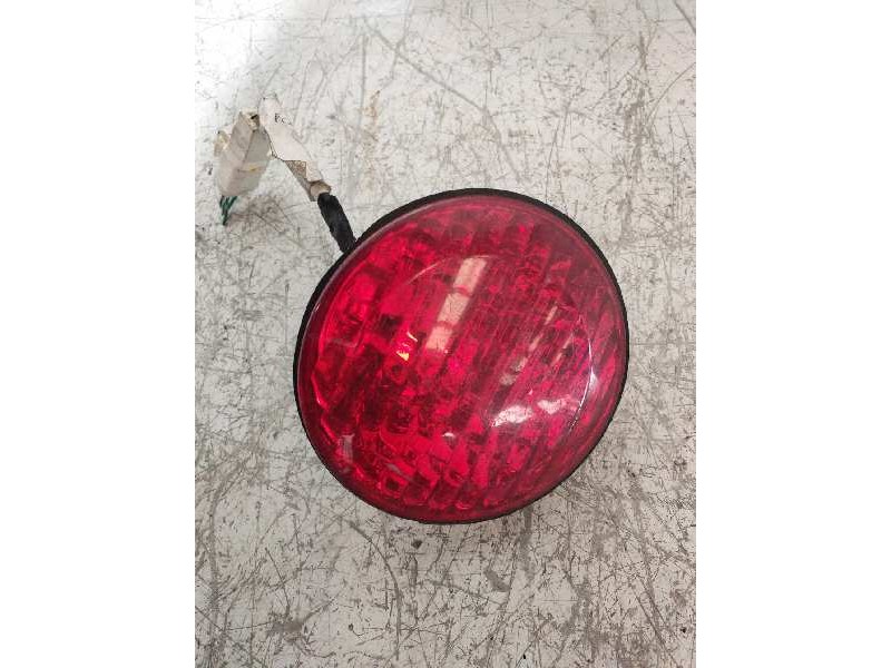 Recambio de piloto trasero derecho paragolpes para lexus is200 (gxe10) 2.0 cat referencia OEM IAM   