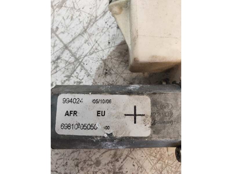 Recambio de elevalunas delantero derecho para toyota avensis berlina (t25) 2.0 d4-d executive berlina (5-ptas.) referencia OEM I