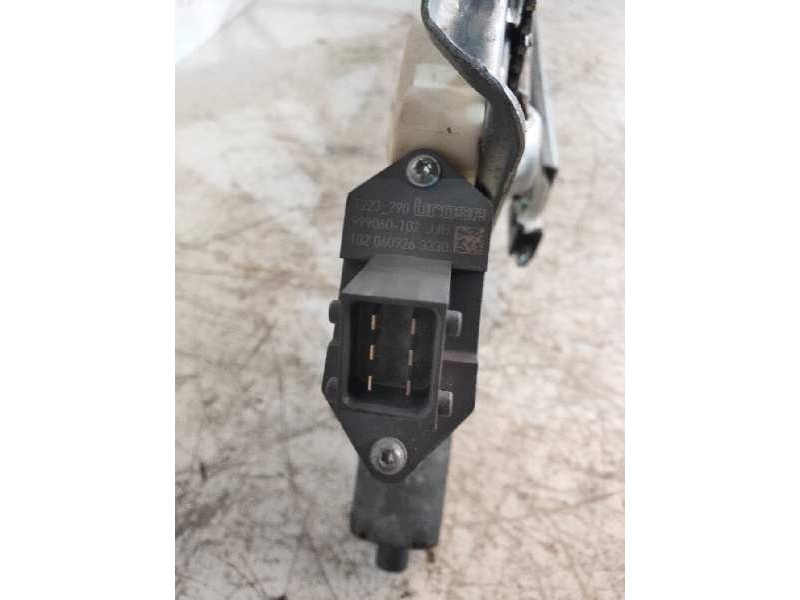 Recambio de elevalunas delantero derecho para toyota avensis berlina (t25) 2.0 d4-d executive berlina (5-ptas.) referencia OEM I