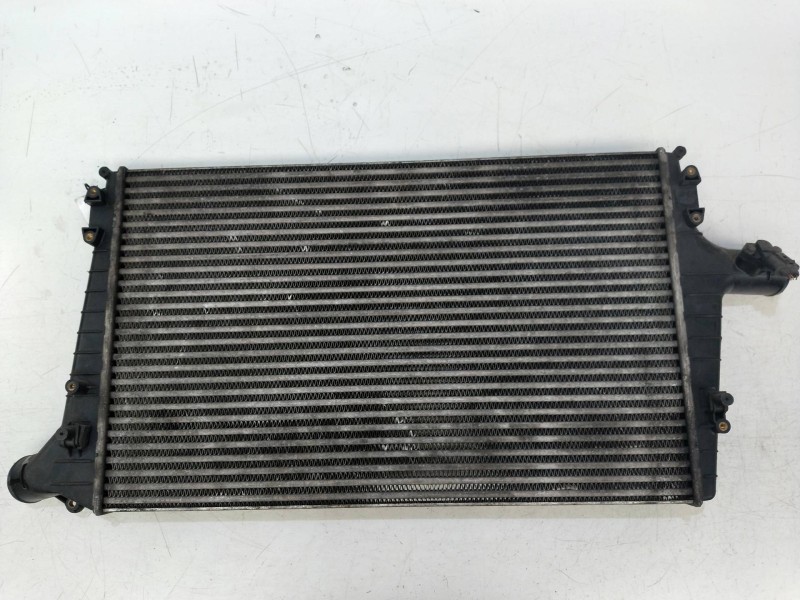 Recambio de radiador agua para audi a6 berlina (4b2) 2.5 tdi referencia OEM IAM    Recambio de radiador agua para audi a6 berlina (4b2) 2.5 tdi referencia OEM IAM