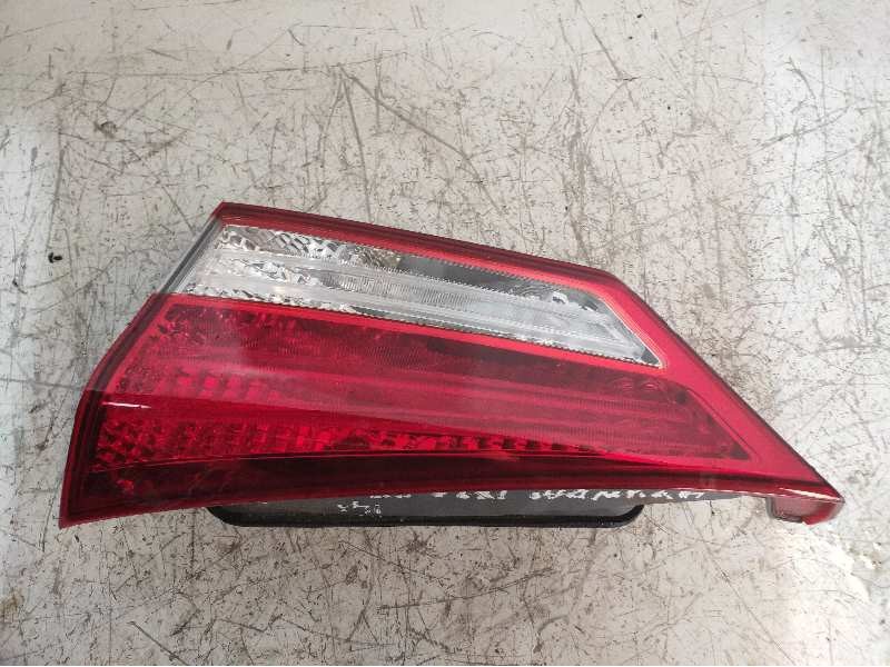 Recambio de piloto trasero izquierdo interior para hyundai ix20 1.4 cat referencia OEM IAM 9024041K0  