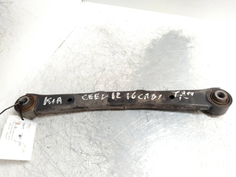 Recambio de tirante trasero izquierdo para kia cee´d 1.6 crdi cat referencia OEM IAM   