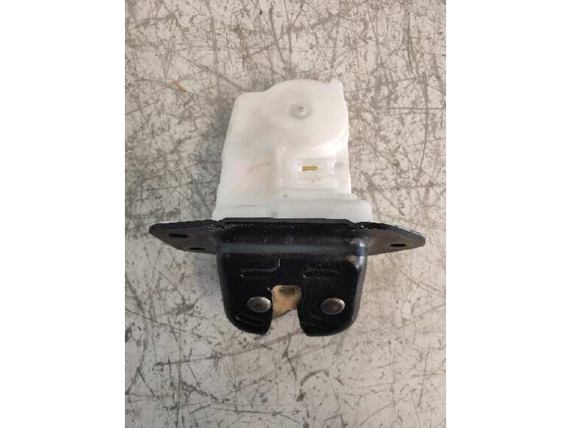 Recambio de motor cierre centralizado porton para nissan juke (f15) 1.5 turbodiesel cat referencia OEM IAM 5729  