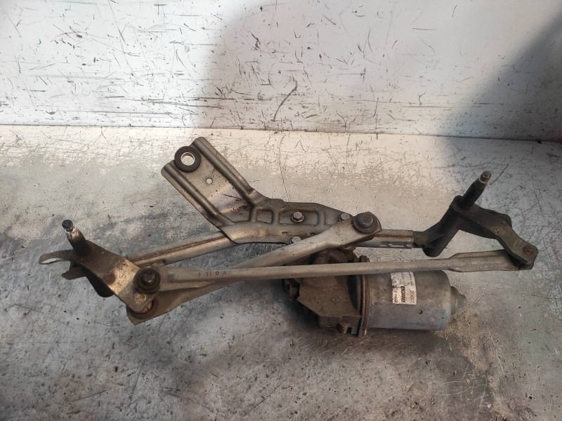 Recambio de motor limpia delantero para fiat punto (evo) (199) dynamic referencia OEM IAM 404978 C551 