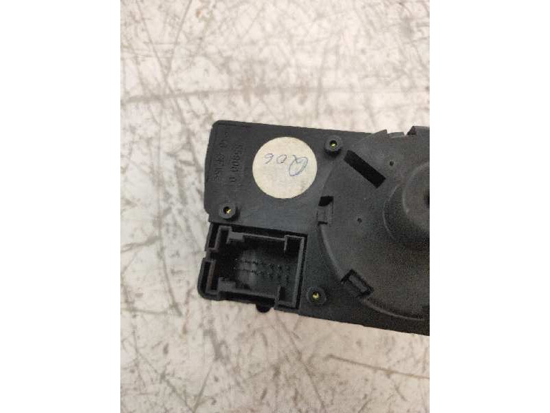 Recambio de mando luces para mercedes clase sl (w230) roadster 500 (230.475) referencia OEM IAM 2305450104 9117 04055805