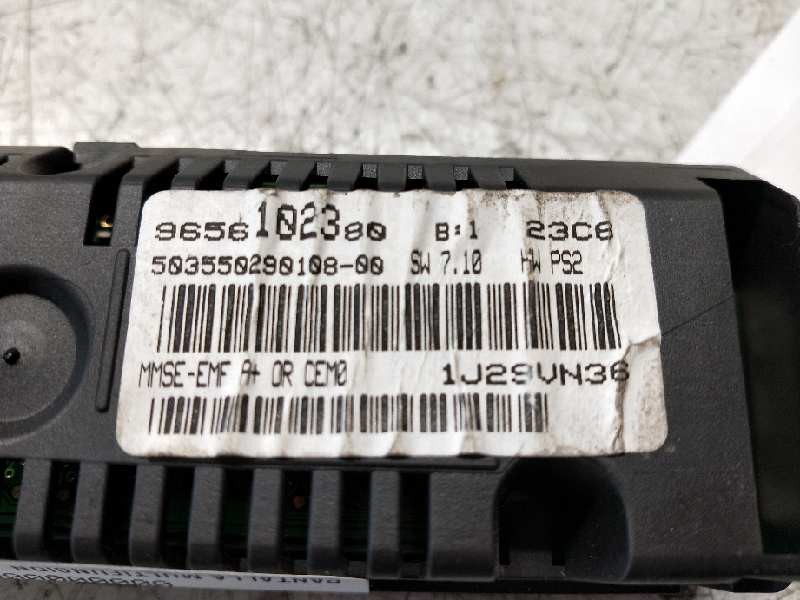 Recambio de pantalla multifuncion para peugeot 207 x-line referencia OEM IAM 9656102380 50355029010800 