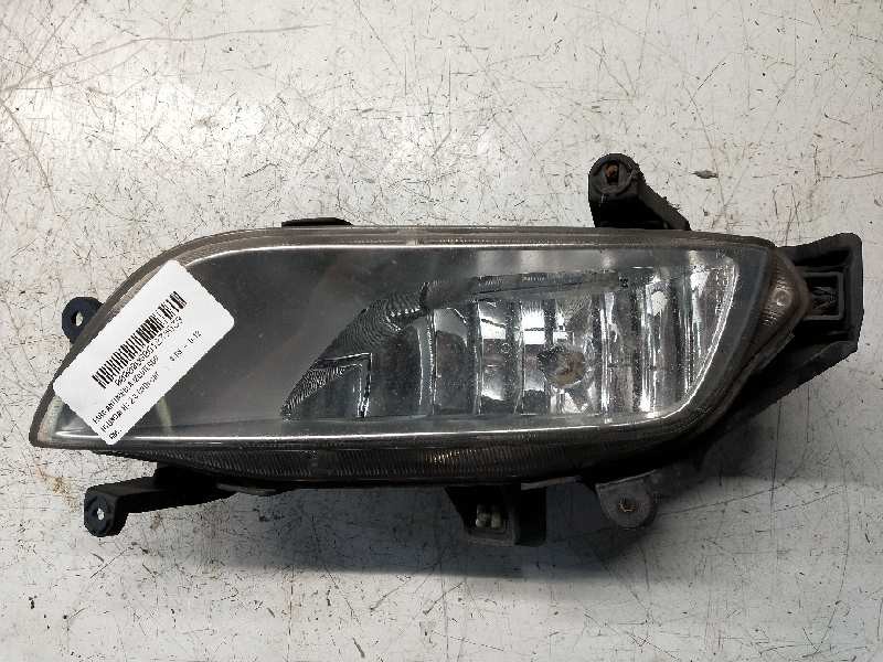Recambio de faro antiniebla izquierdo para hyundai h1 2.5 crdi cat referencia OEM IAM   