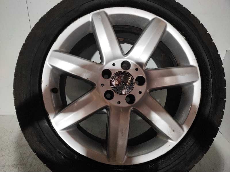 Recambio de juego llantas para mercedes clase sl (w230) roadster 500 (230.475) referencia OEM IAM  CUBIERTAS 225/45/17 255/45/17
