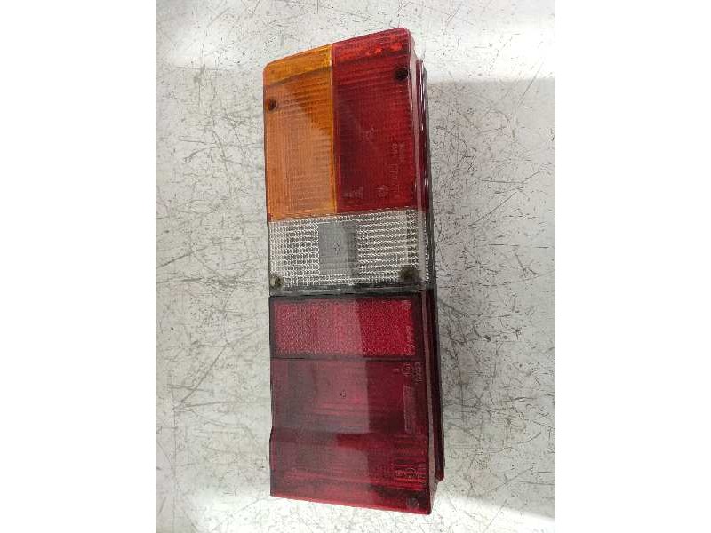 Recambio de piloto trasero derecho para seat 131 2.5 d referencia OEM IAM    Recambio de piloto trasero derecho para seat 131 2.5 d referencia OEM IAM